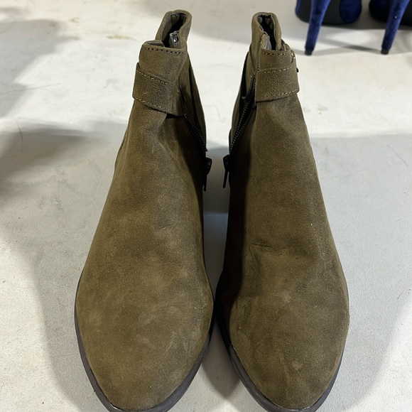 Just fab, size 8, olive green - Picture 1 of 3